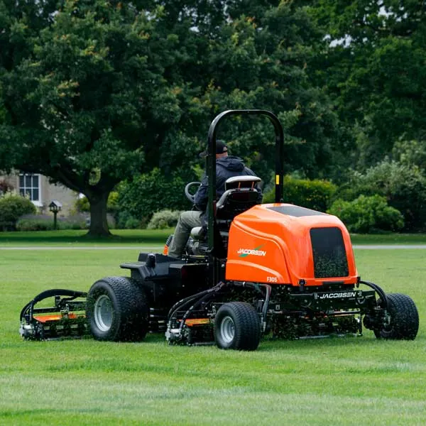 The New Jacobsen F305 Fairway Mower – The Way to Beautifully Maintained Fairways