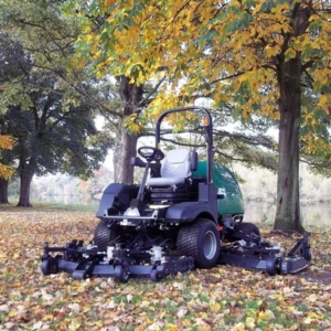 Ransomes-MP493-oncourse2