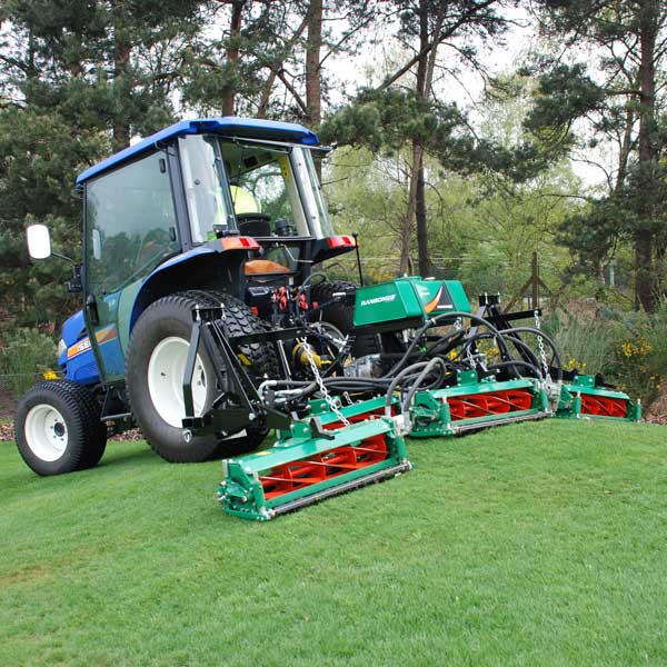 Ransomes-Mounted-Hydraulic-5-oncourse